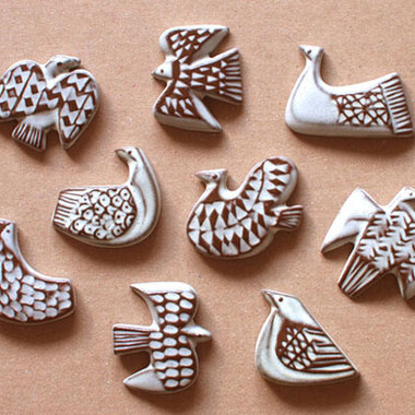 BIRDS’ WORDS│BIRD TILE BROOCH 〈 WHITE / BROWN 〉
