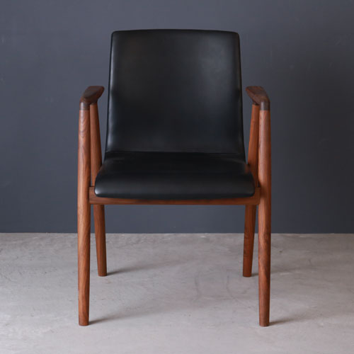 GINA アームチェア