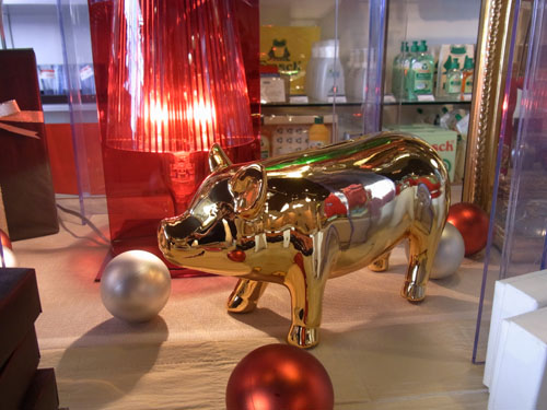 golden piggy.jpg