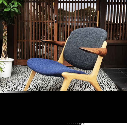 ISラウンジ.jpg